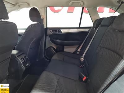 2019 Subaru Outback - Thumbnail