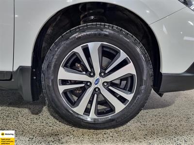 2019 Subaru Outback - Thumbnail