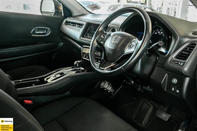 2014 Honda Vezel - Thumbnail