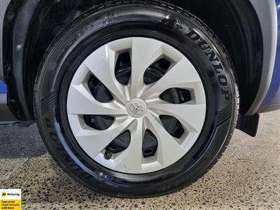 2021 Toyota YARIS CROSS - Thumbnail