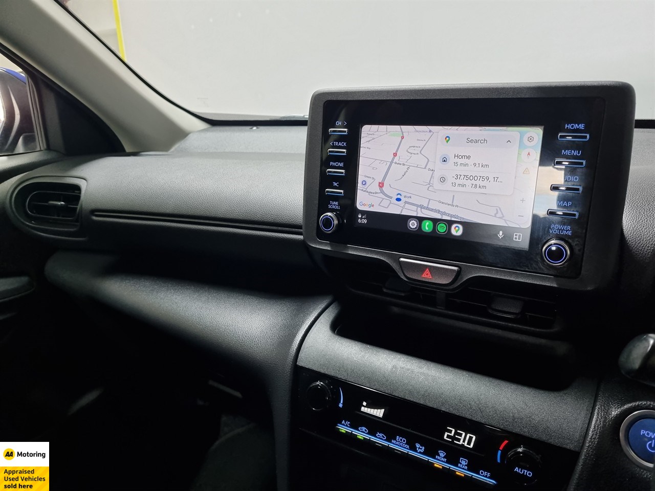 2021 Toyota YARIS CROSS