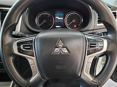 2019 Mitsubishi Triton - Thumbnail
