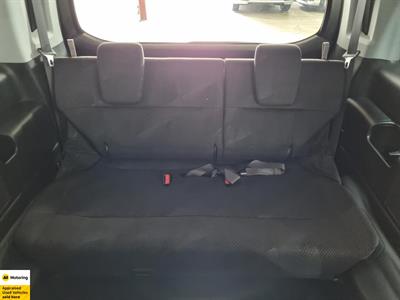 2012 Honda STEPWAGON - Thumbnail