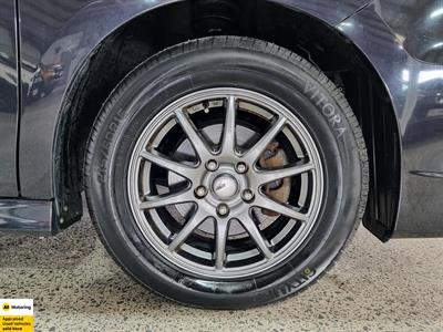 2012 Honda STEPWAGON - Thumbnail