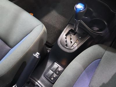 2017 Toyota Aqua - Thumbnail