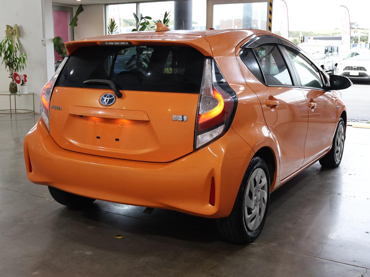 2017 Toyota Aqua