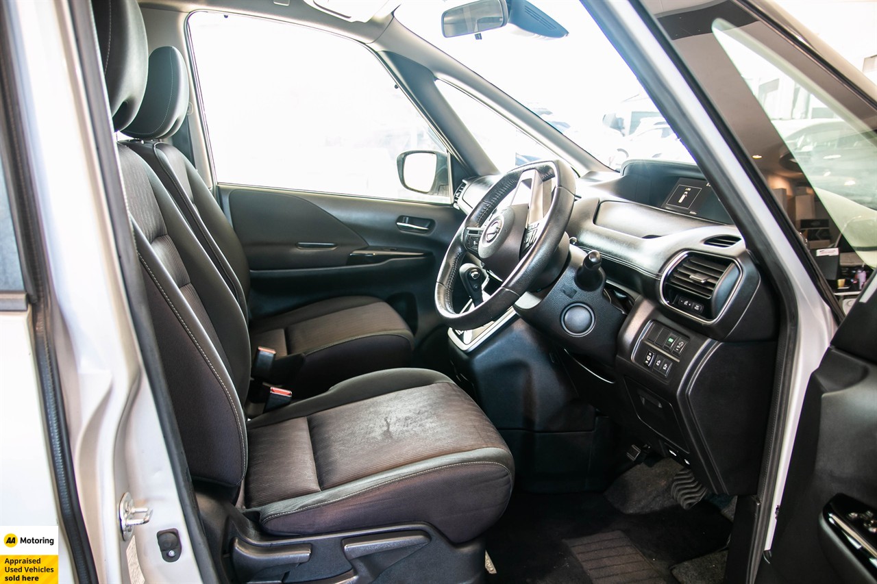 2017 Nissan Serena
