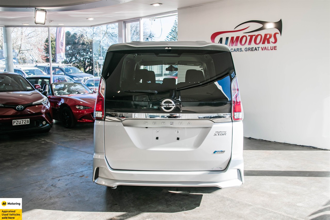 2017 Nissan Serena