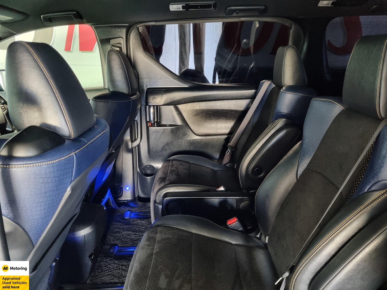 2017 Toyota Vellfire