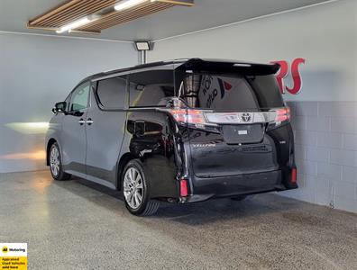 2017 Toyota Vellfire - Thumbnail