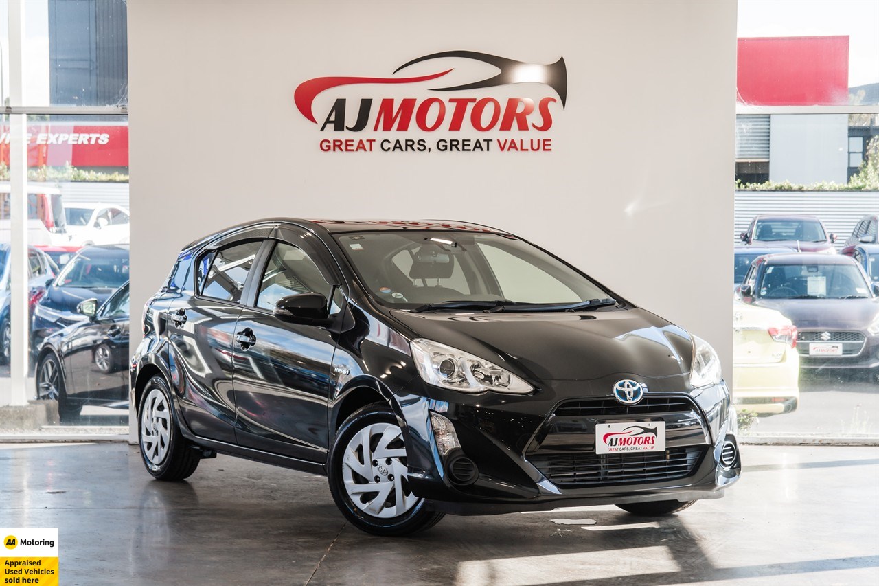 2015 Toyota Aqua