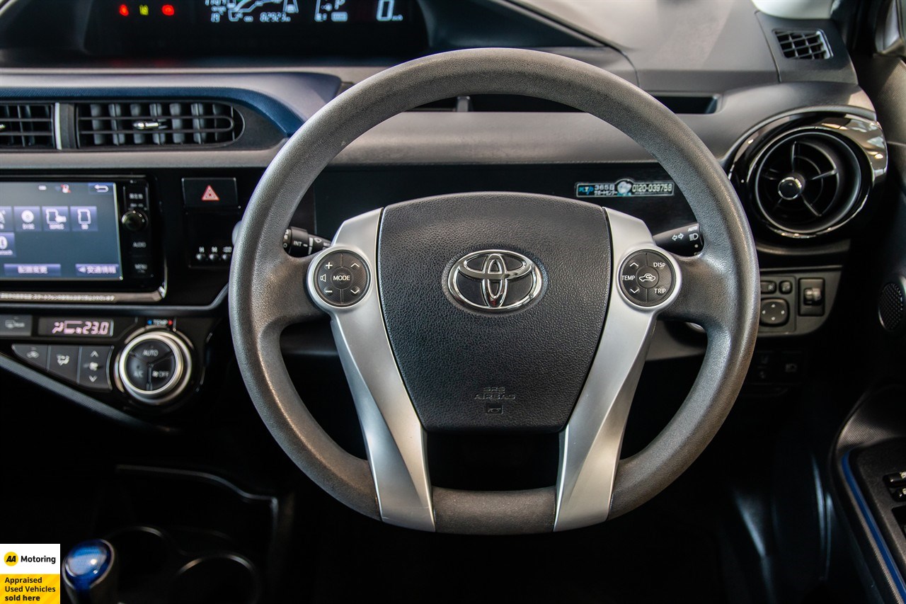 2015 Toyota Aqua