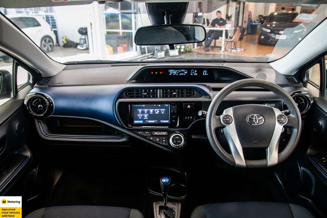 2015 Toyota Aqua