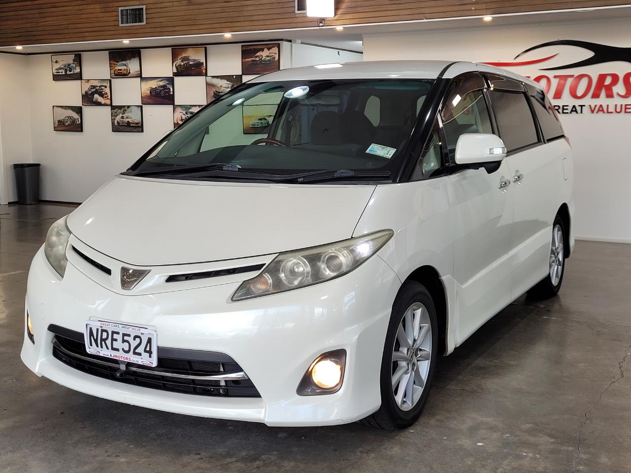 2010 Toyota Estima