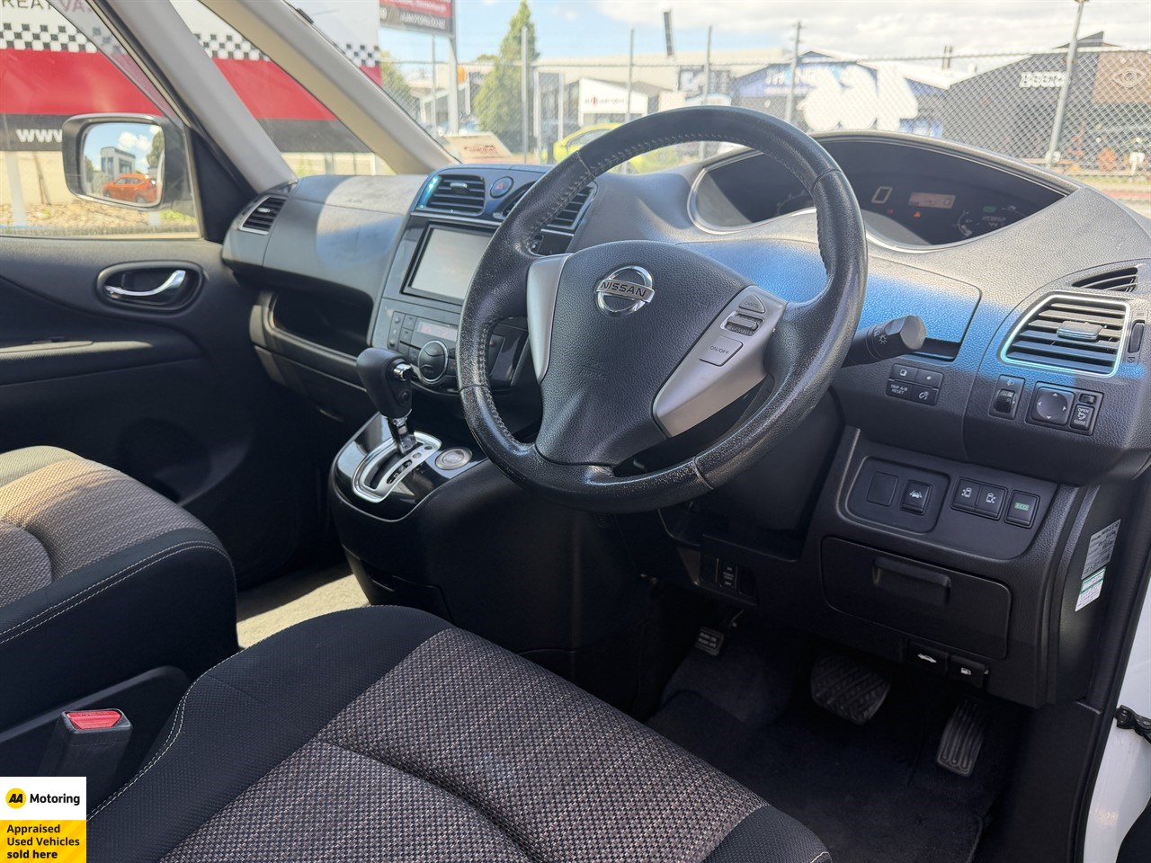 2014 Nissan Serena