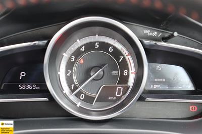 2016 Mazda Axela - Thumbnail