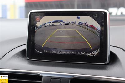 2016 Mazda Axela - Thumbnail