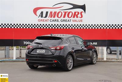 2016 Mazda Axela - Thumbnail