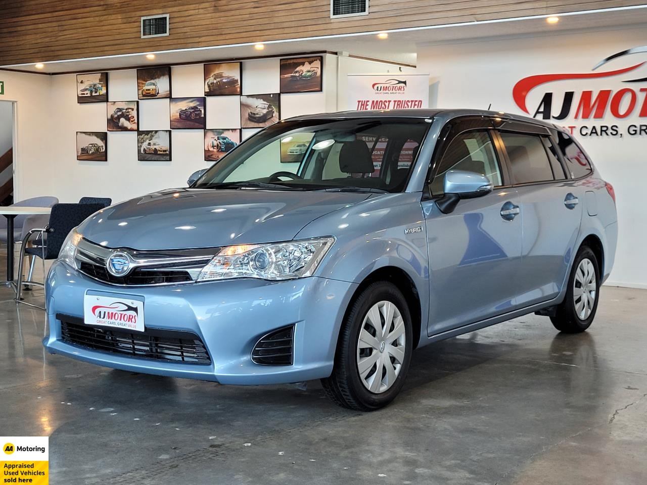 2013 Toyota Fielder