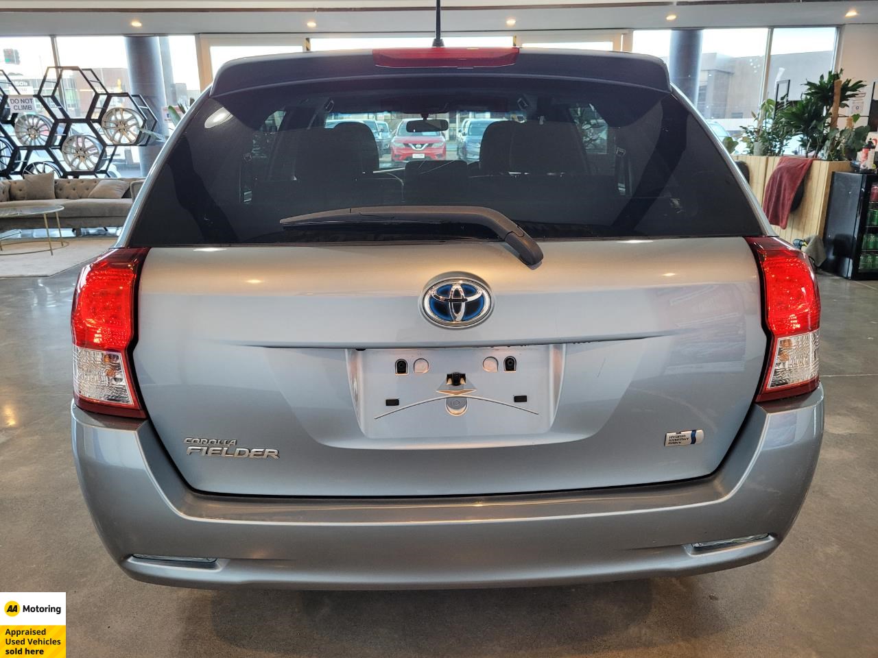 2013 Toyota Fielder