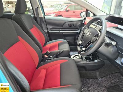 2018 Toyota Aqua - Thumbnail