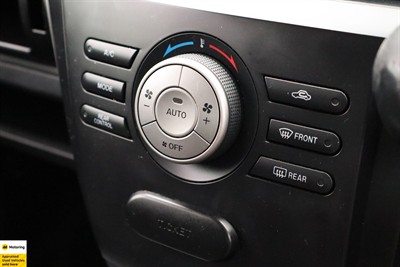 2009 Mazda Biante - Thumbnail
