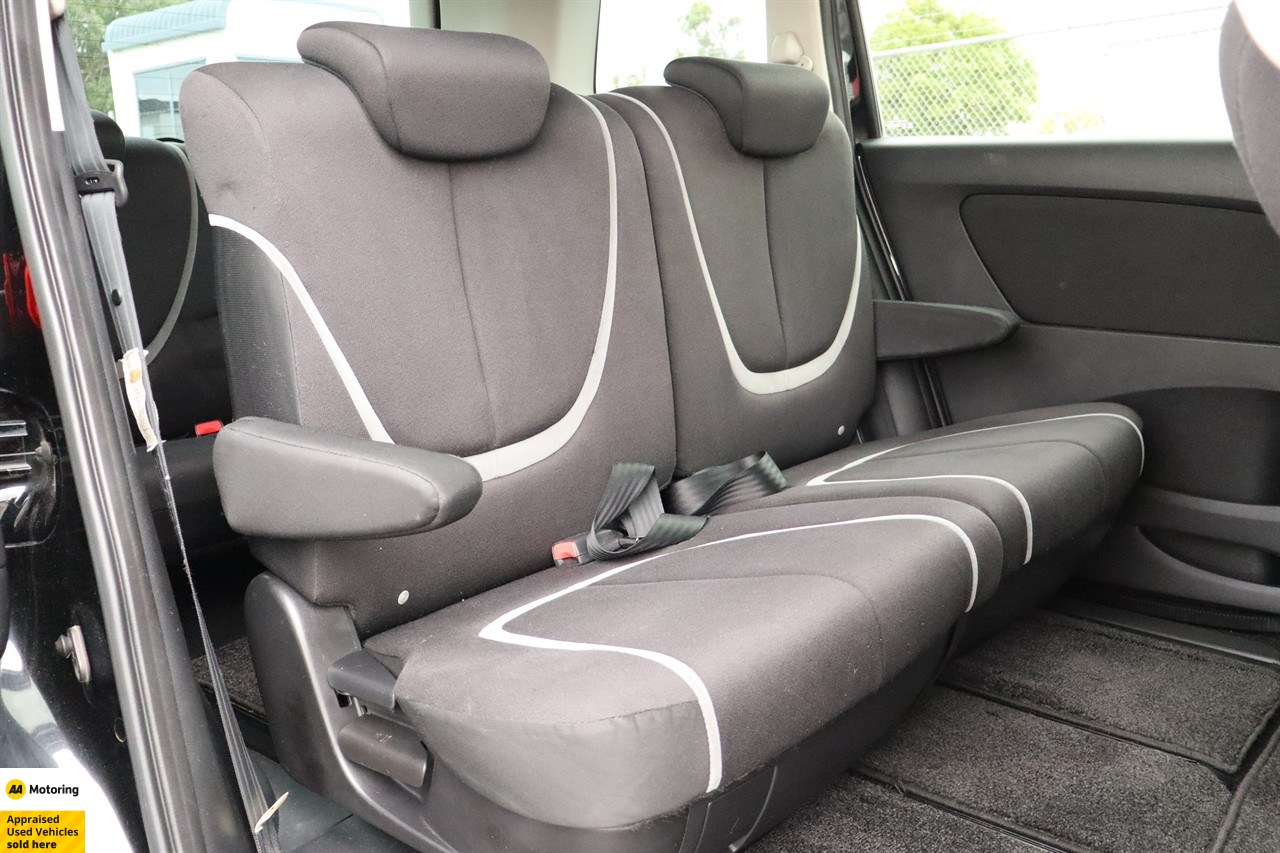 2009 Mazda Biante