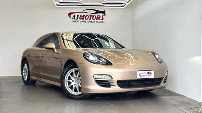 2013 Porsche PANAMERA