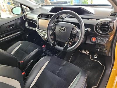 2014 Toyota Aqua - Thumbnail
