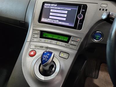 2014 Toyota Prius - Thumbnail