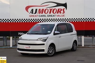 2014 Toyota Spade - Thumbnail