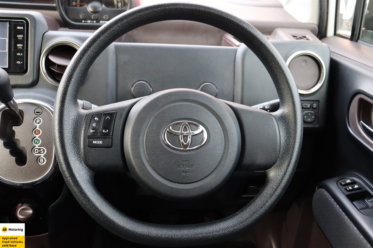 2014 Toyota Spade