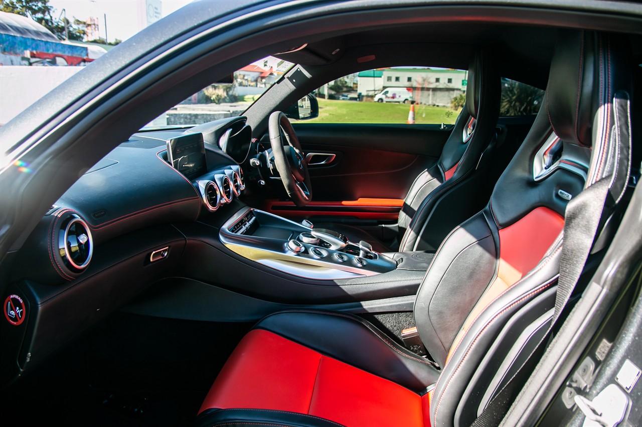 2015 Mercedes-Benz GT