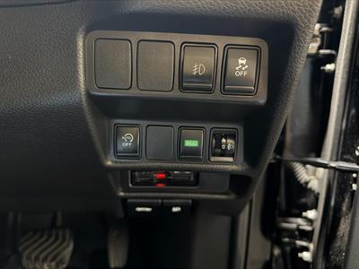 2015 Nissan X-Trail - Thumbnail