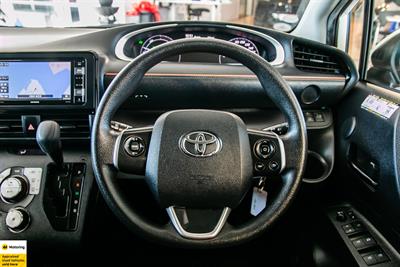 2020 Toyota Sienta - Thumbnail