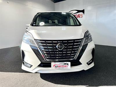 2020 Nissan Serena - Thumbnail