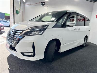 2020 Nissan Serena - Thumbnail