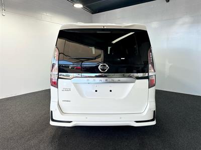 2020 Nissan Serena - Thumbnail