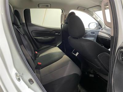 2019 Mitsubishi Triton - Thumbnail