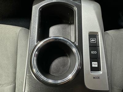 2013 Toyota Prius - Thumbnail