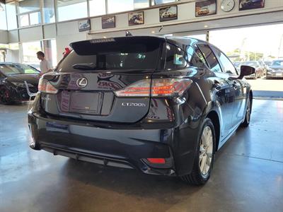 2015 Lexus CT - Thumbnail