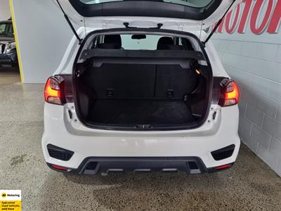 2022 Mitsubishi ASX - Thumbnail