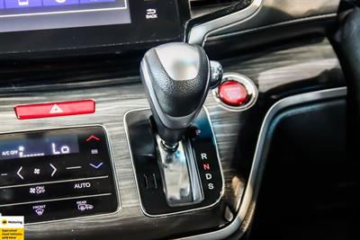 2015 Honda Odyssey - Thumbnail