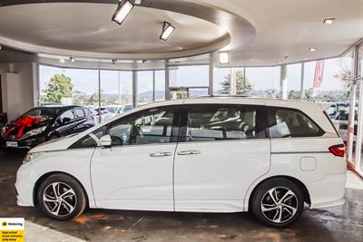 2015 Honda Odyssey - Thumbnail