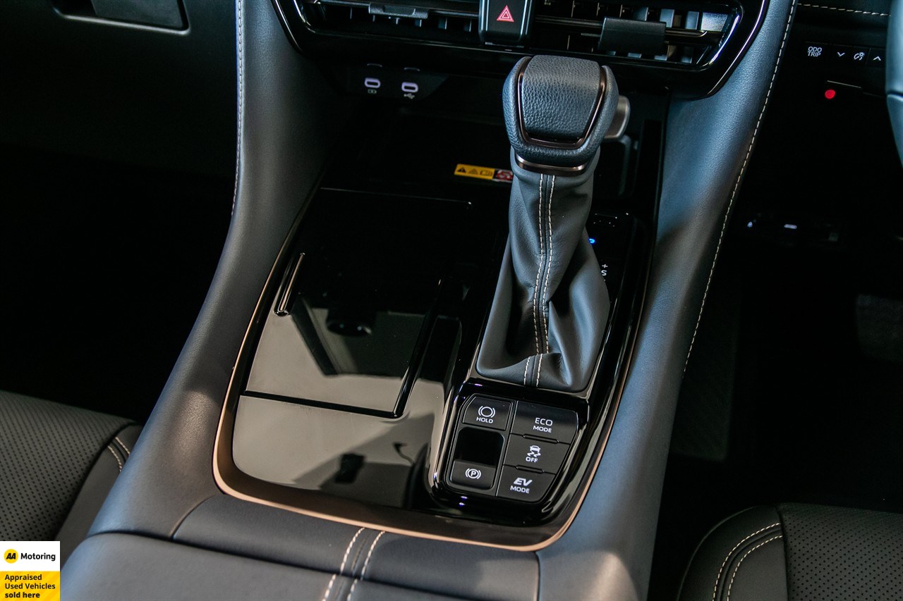2024 Toyota Alphard