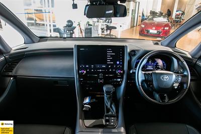 2024 Toyota Alphard - Thumbnail