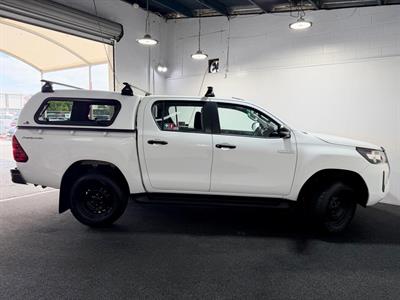 2021 Toyota HILUX - Thumbnail