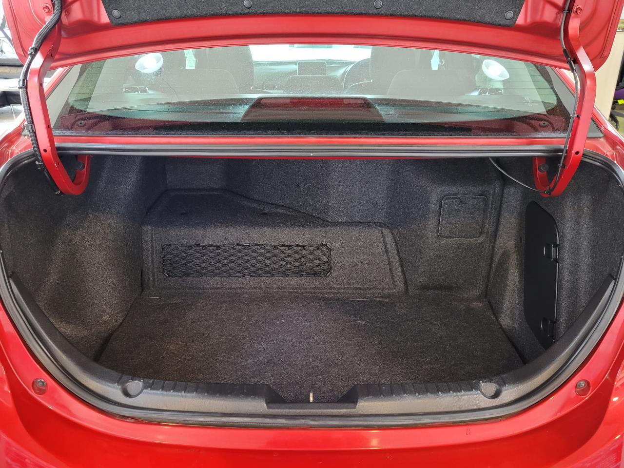 2013 Mazda Axela