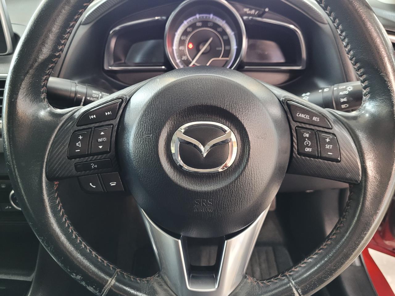 2013 Mazda Axela