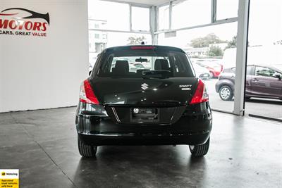 2015 Suzuki Swift - Thumbnail